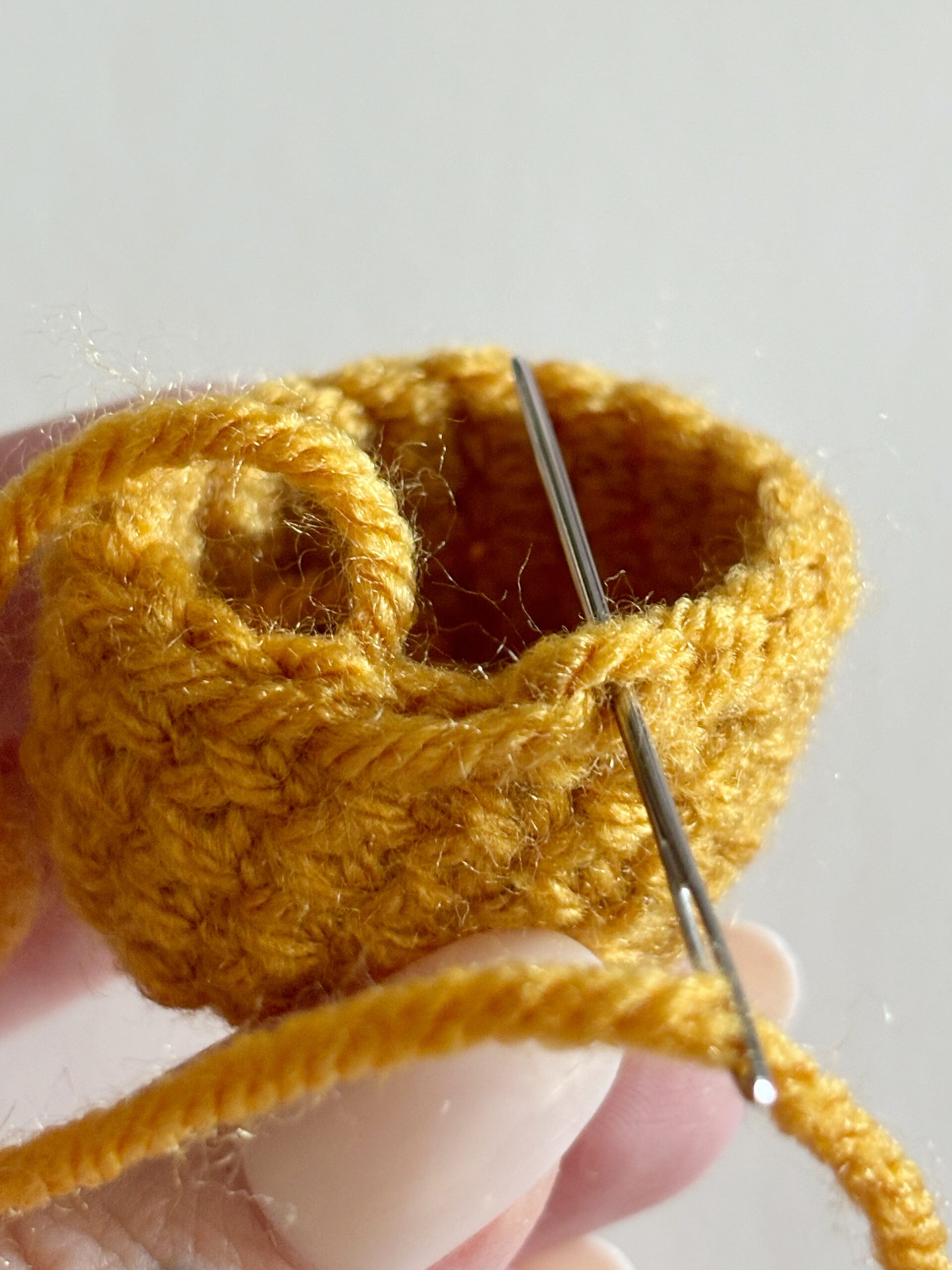 How to Fasten Off in Crochet Invisible Fasten Off